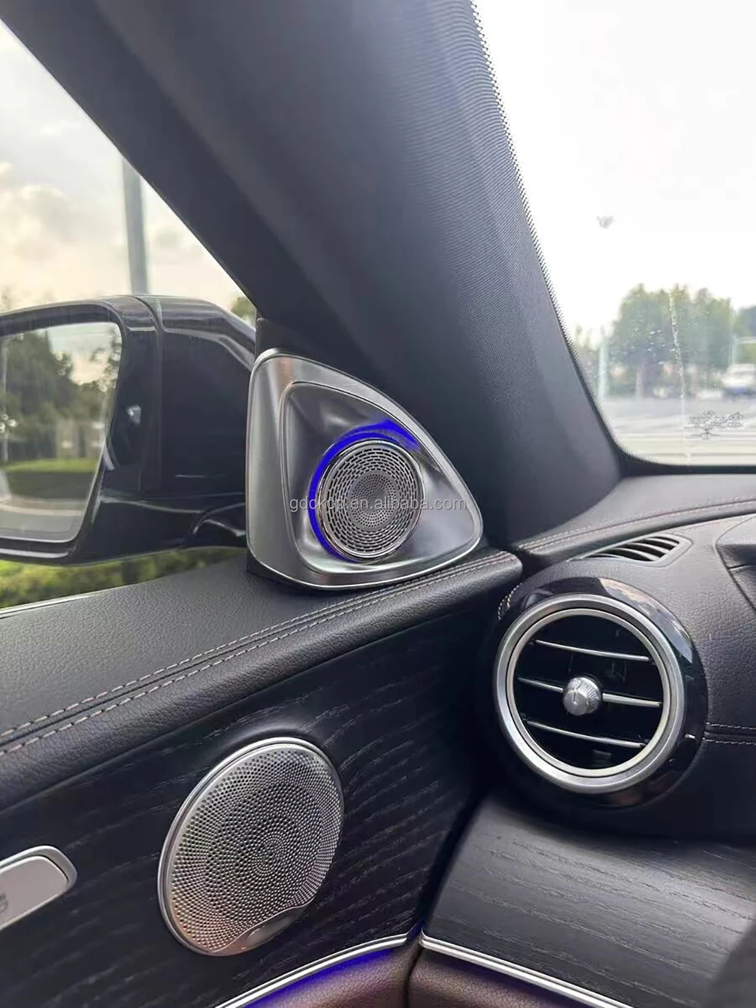 Mercedes-Benz C-Class W205 product detail